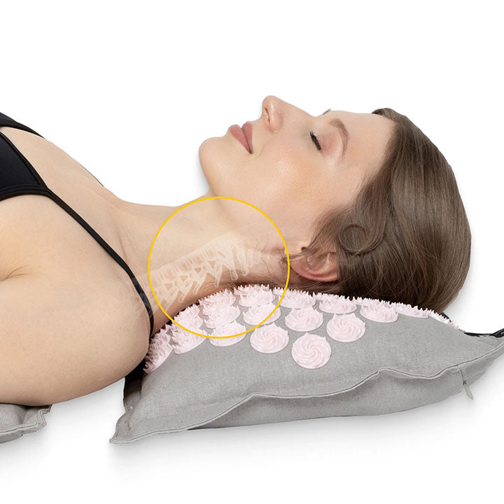 ECO pagalvė su spygliukais