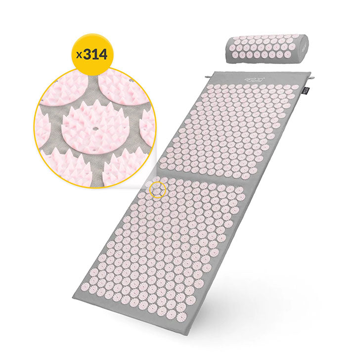 Didelis kilimėlis su adatomis turi labai daug spygliukų-adatų