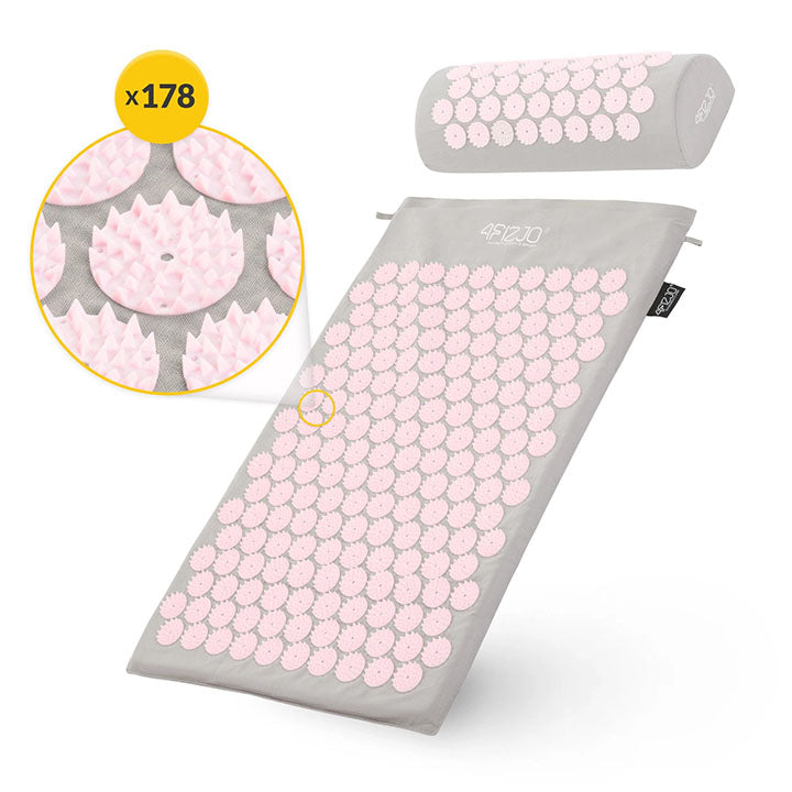 Klasikinis spyglių kilimėlis turi daug spygliukų